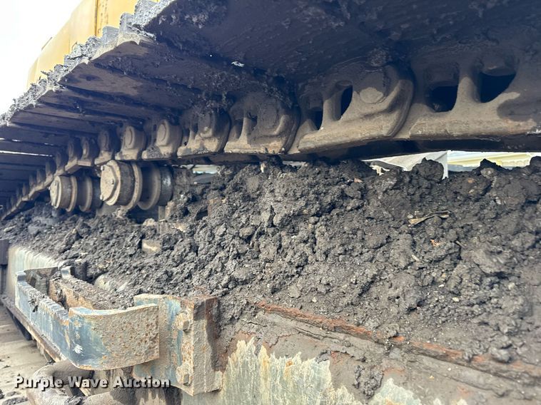 image for item OG9782 2001 Komatsu PC450LC-6K material handler