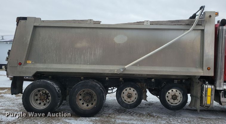 image for item OH9474 2018 Mack Granite GU700 dump truck
