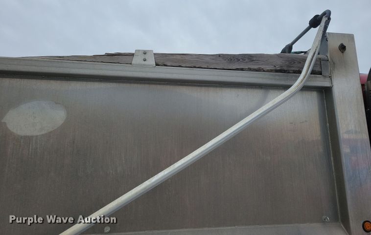 image for item OH9474 2018 Mack Granite GU700 dump truck