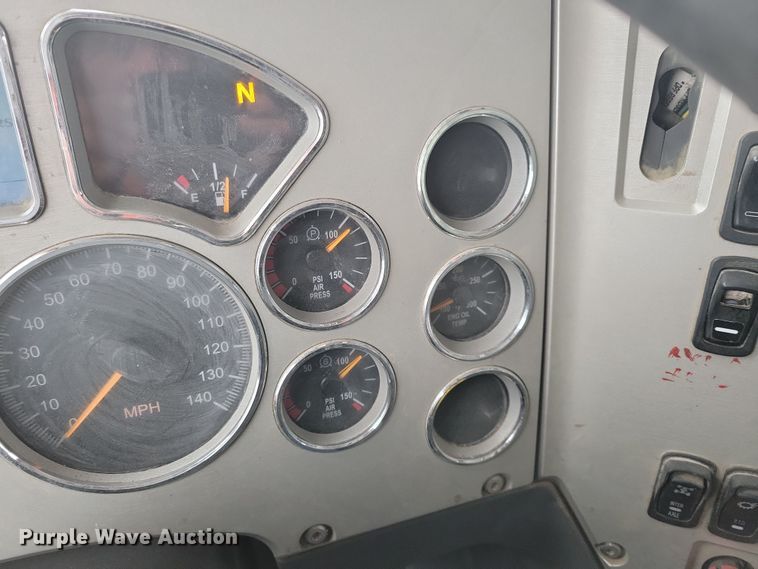 image for item OH9474 2018 Mack Granite GU700 dump truck