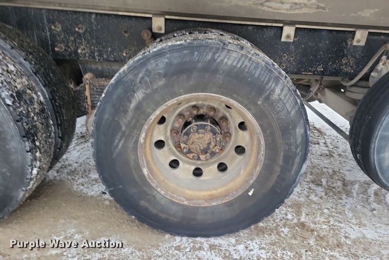 image for item OH9474 2018 Mack Granite GU700 dump truck