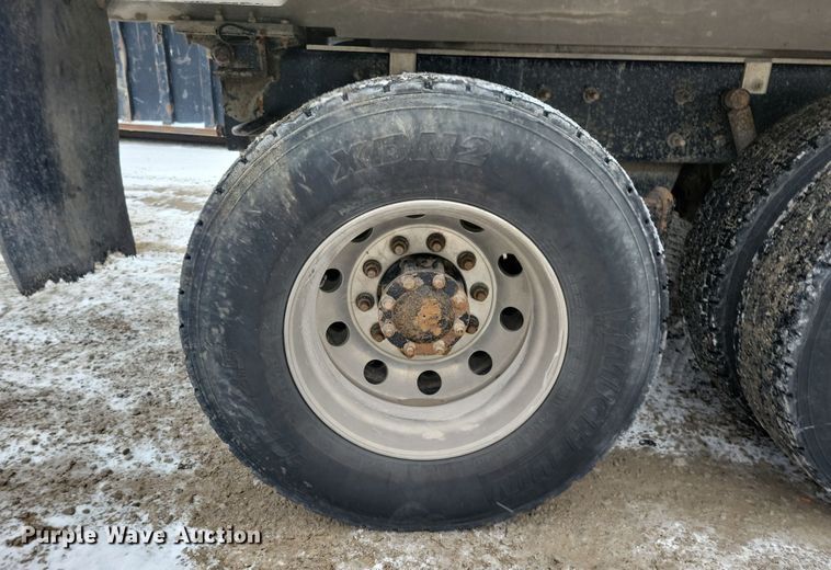 image for item OH9474 2018 Mack Granite GU700 dump truck