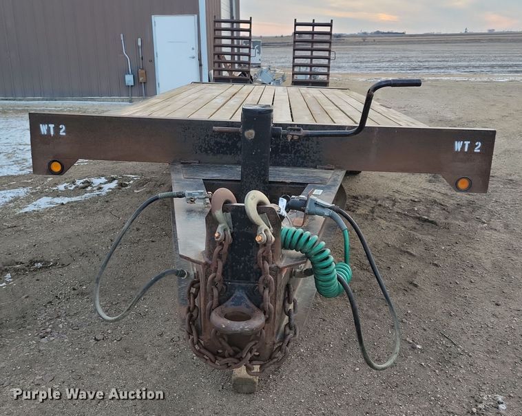 image for item OH9475 1997 Towmaster T30 equipment trailer