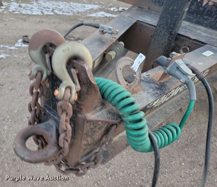 image for item OH9475 1997 Towmaster T30 equipment trailer