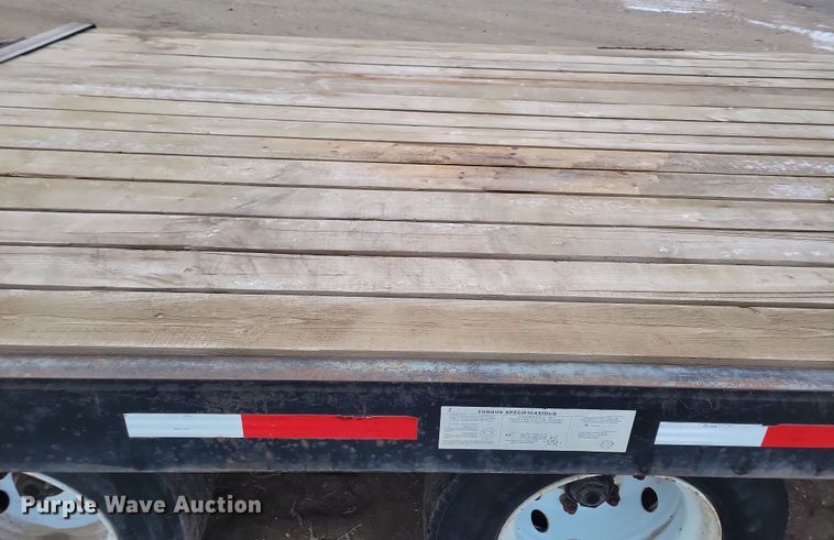 image for item OH9475 1997 Towmaster T30 equipment trailer