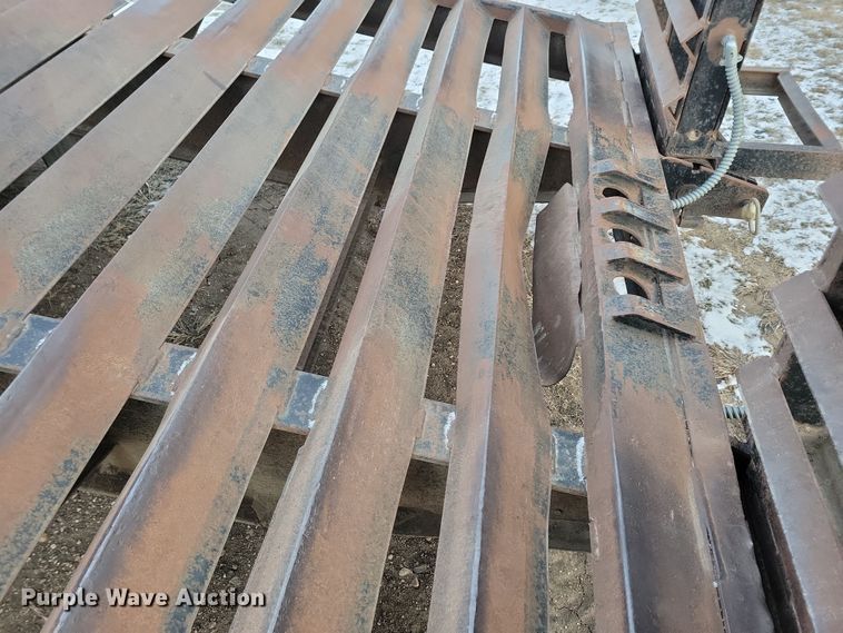 image for item OH9475 1997 Towmaster T30 equipment trailer