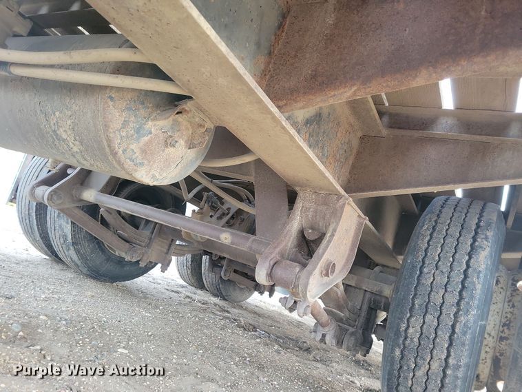 image for item OH9475 1997 Towmaster T30 equipment trailer