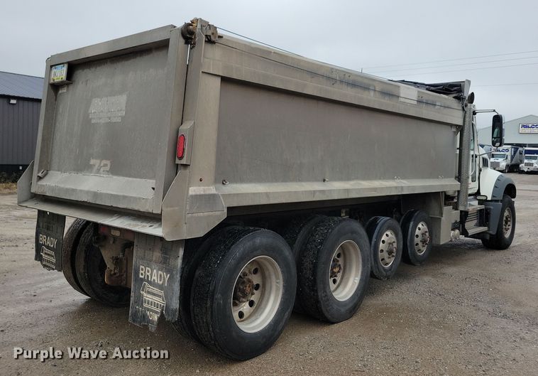 image for item OH9490 2019 Mack Granite GU700 dump truck
