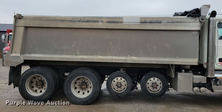 image for item OH9490 2019 Mack Granite GU700 dump truck