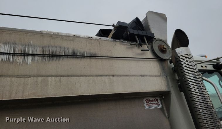 image for item OH9490 2019 Mack Granite GU700 dump truck