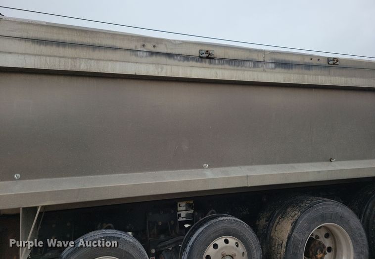 image for item OH9490 2019 Mack Granite GU700 dump truck