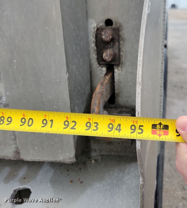 image for item OH9490 2019 Mack Granite GU700 dump truck