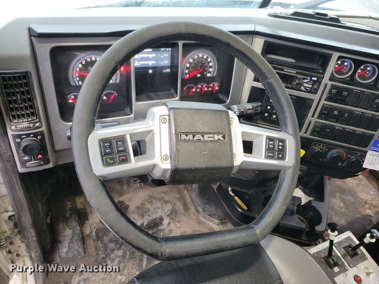 image for item OH9490 2019 Mack Granite GU700 dump truck