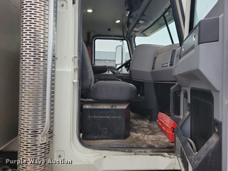 image for item OH9490 2019 Mack Granite GU700 dump truck