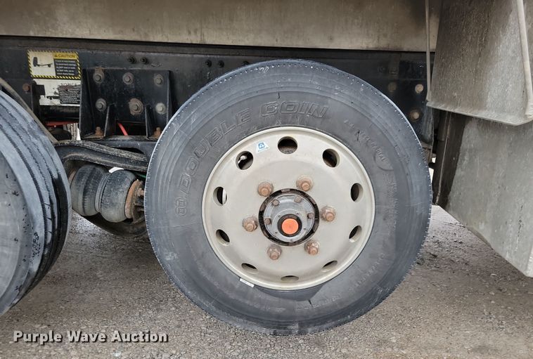 image for item OH9490 2019 Mack Granite GU700 dump truck