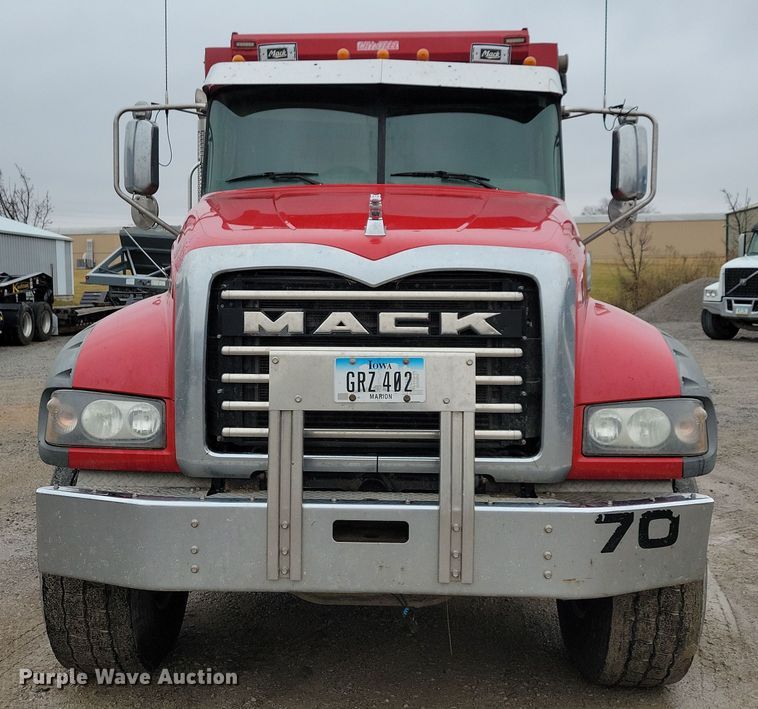 image for item OH9491 2018 Mack Granite GU700 dump truck