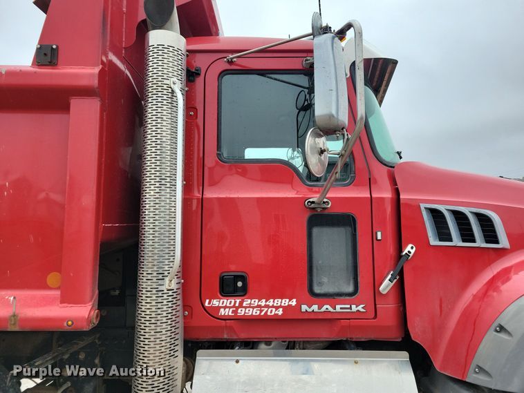 image for item OH9491 2018 Mack Granite GU700 dump truck