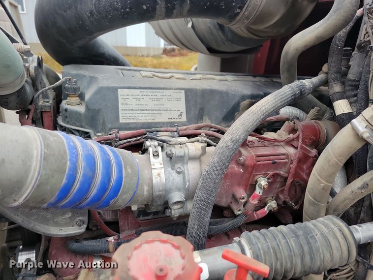 image for item OH9491 2018 Mack Granite GU700 dump truck