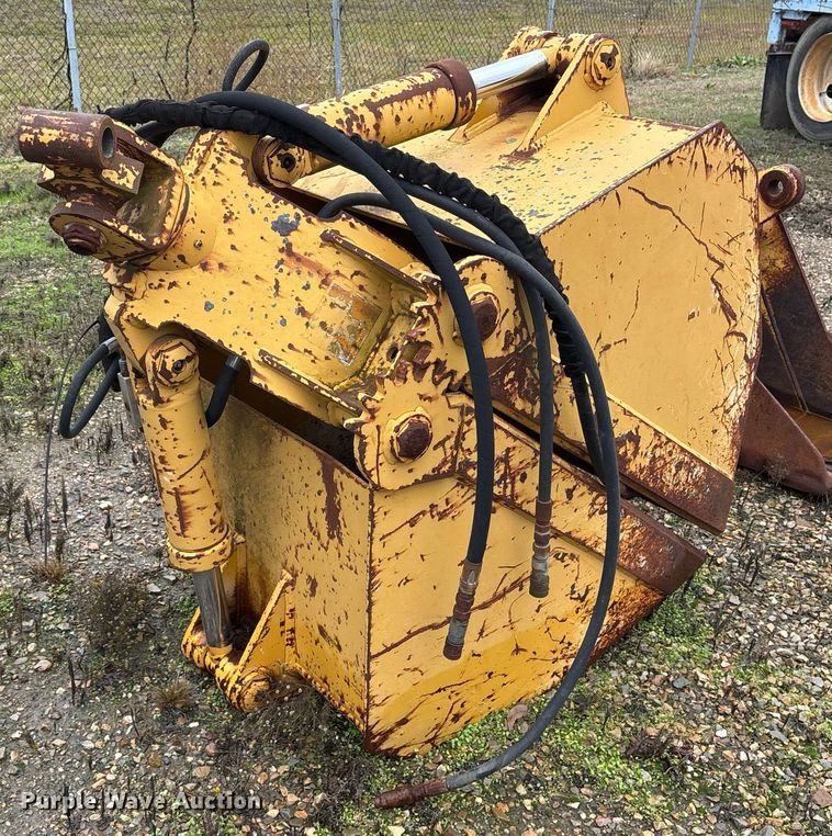 image for item OK9442 Clamshell bucket