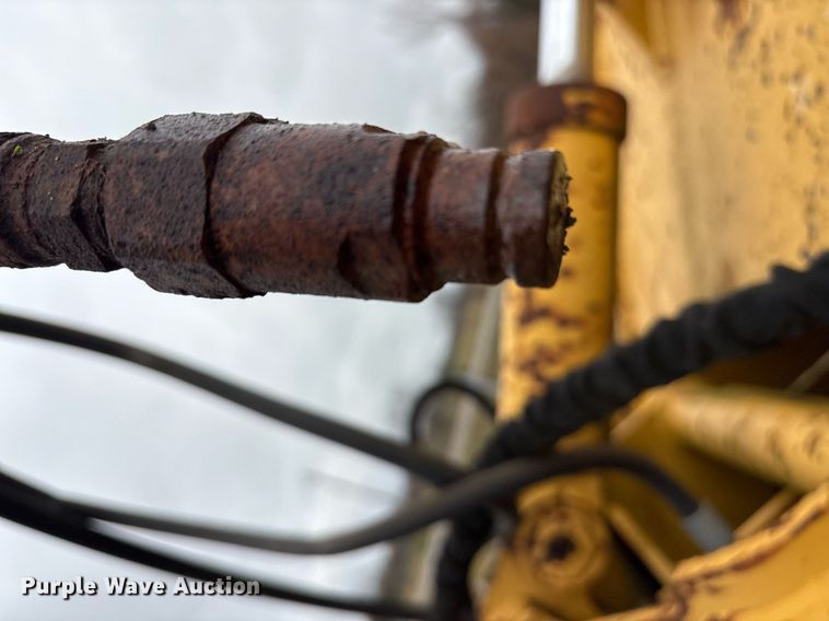 image for item OK9442 Clamshell bucket