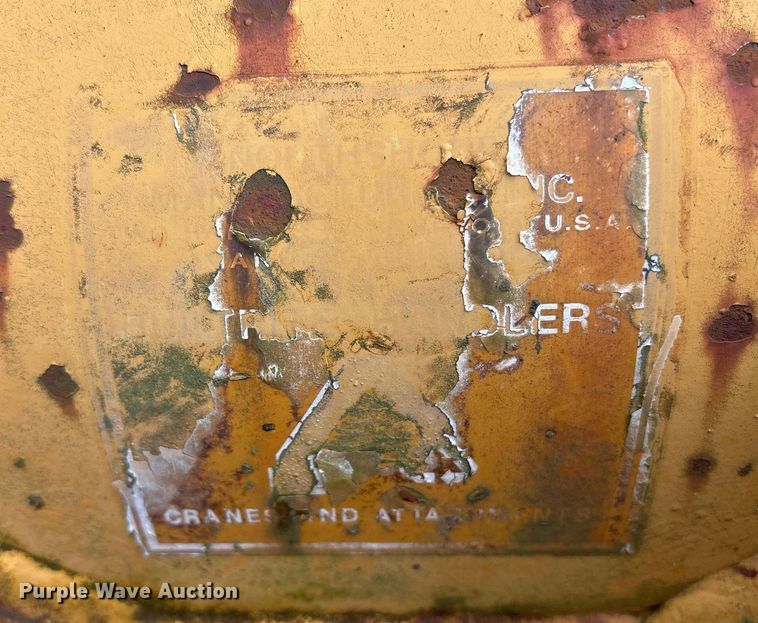 image for item OK9442 Clamshell bucket