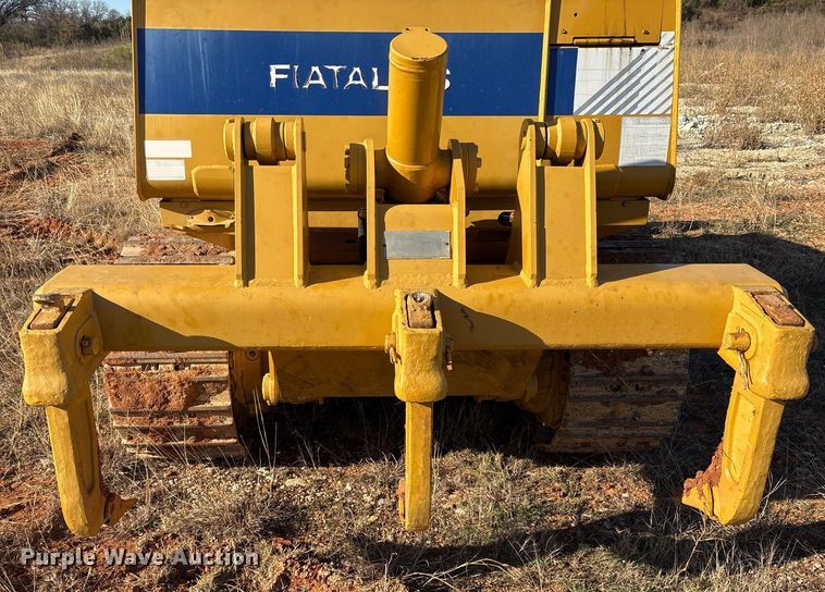 image for item OK9468 1996 Fiat-Hitachi FL145 track loader