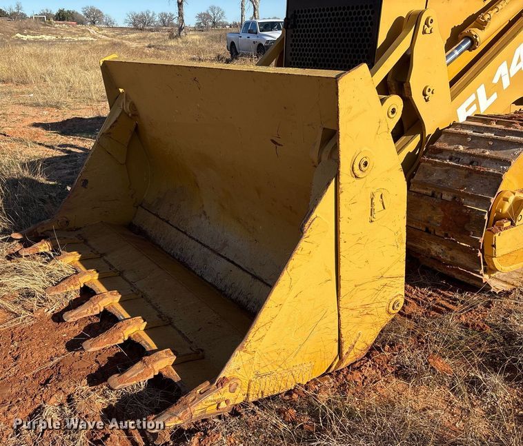 image for item OK9468 1996 Fiat-Hitachi FL145 track loader