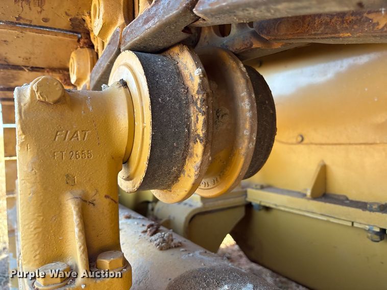 image for item OK9468 1996 Fiat-Hitachi FL145 track loader