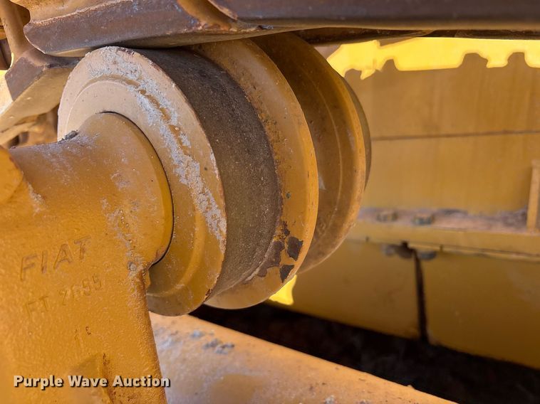 image for item OK9468 1996 Fiat-Hitachi FL145 track loader