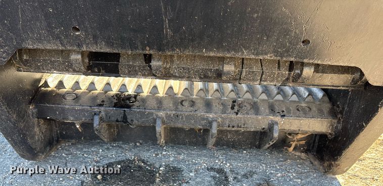 image for item OK9470 MB BF90 3 excavator rock crusher