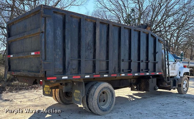 image for item OK9484 1999 GMC Kodiak C7500 grapple crane truck