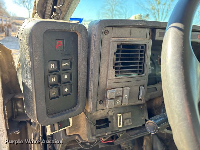 image for item OK9484 1999 GMC Kodiak C7500 grapple crane truck