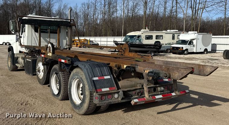 image for item YA0162 2006 Mack CV713 Granite roll-off container truck