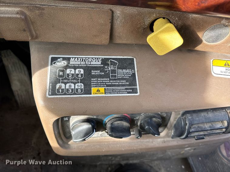 image for item YA0162 2006 Mack CV713 Granite roll-off container truck