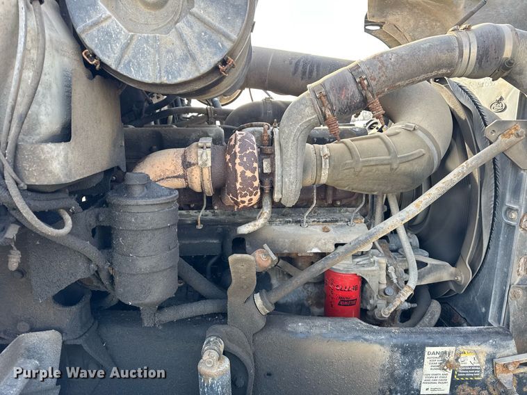 image for item YA0162 2006 Mack CV713 Granite roll-off container truck