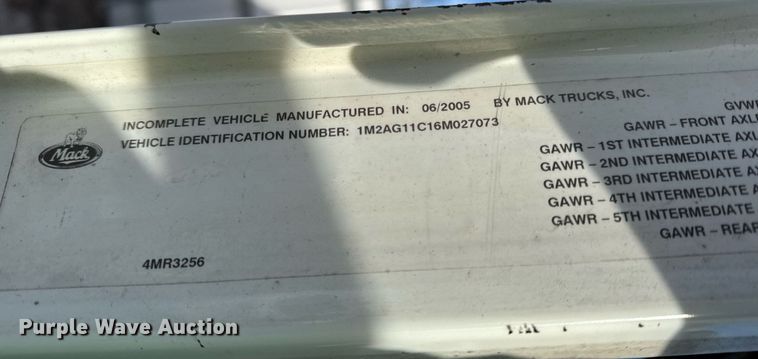 image for item YA0162 2006 Mack CV713 Granite roll-off container truck