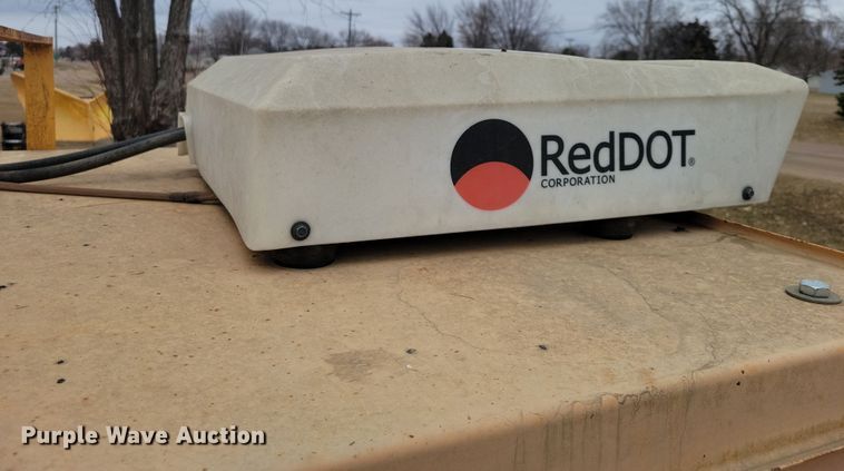 image for item DN3666 1991 Rosco RB-38 broom