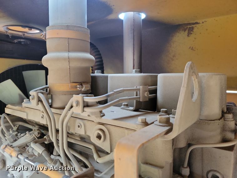 image for item DN3666 1991 Rosco RB-38 broom