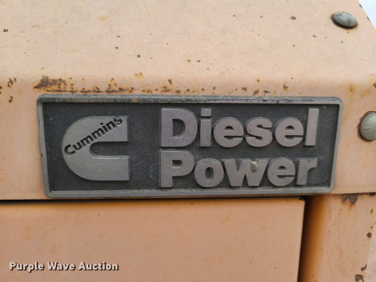 image for item DN3666 1991 Rosco RB-38 broom