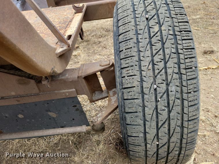 image for item DN3666 1991 Rosco RB-38 broom