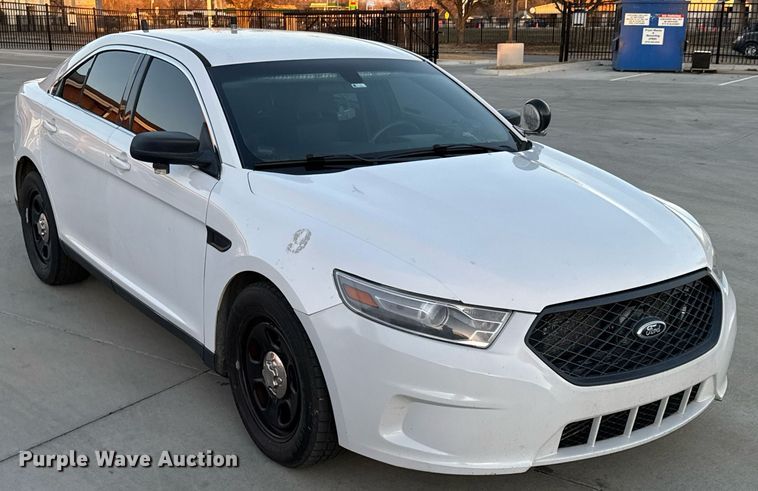 image for item DO0183 2013 Ford Taurus Police Interceptor 