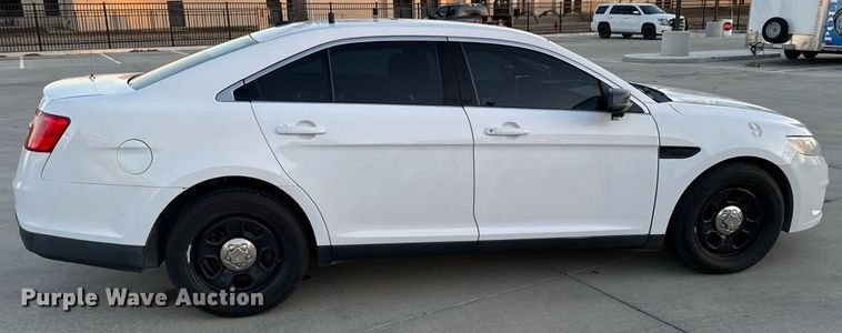 image for item DO0183 2013 Ford Taurus Police Interceptor 