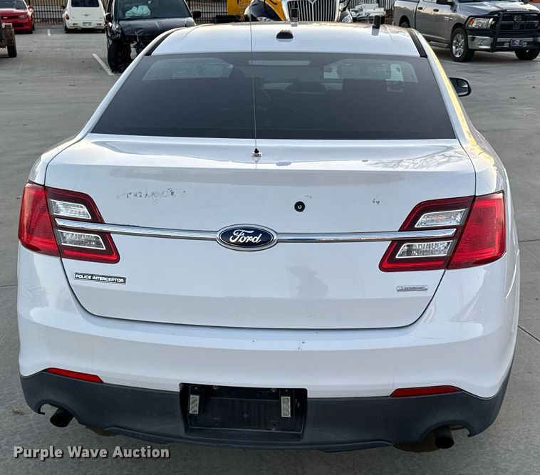 image for item DO0183 2013 Ford Taurus Police Interceptor 