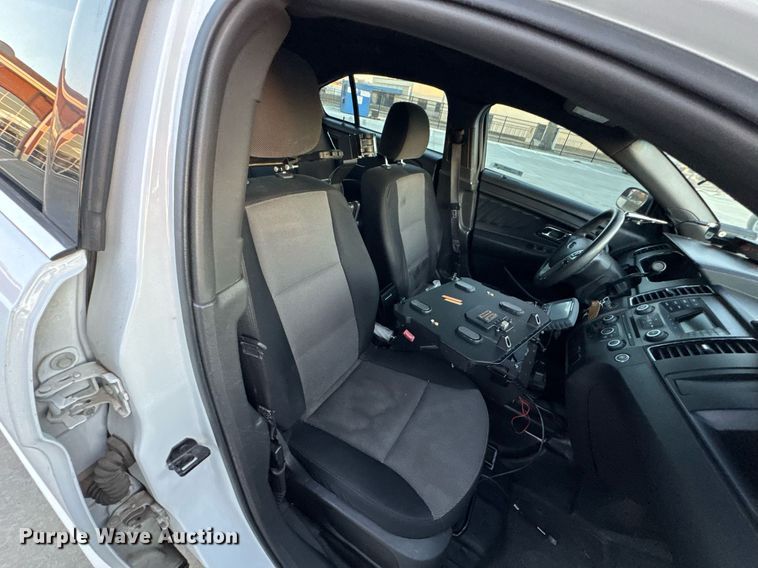 image for item DO0183 2013 Ford Taurus Police Interceptor 