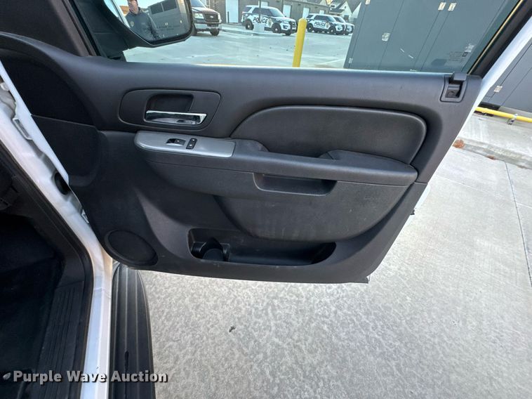 image for item DO0185 2012 Chevrolet Tahoe Police SUV