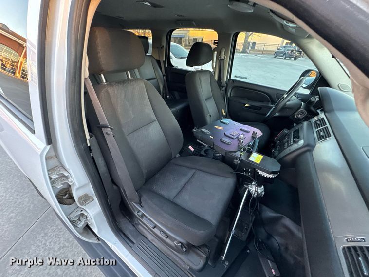 image for item DO0185 2012 Chevrolet Tahoe Police SUV