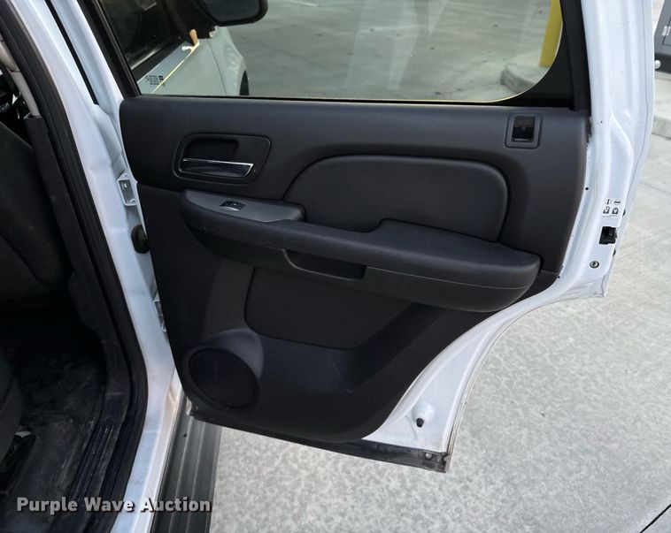 image for item DO0185 2012 Chevrolet Tahoe Police SUV