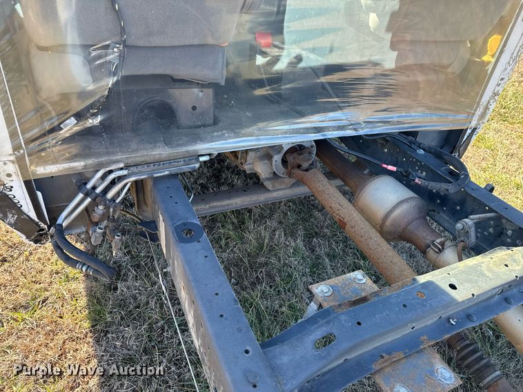 image for item DO0211 2009 Ford E450 van cab and chassis