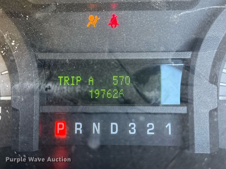 image for item DO0211 2009 Ford E450 van cab and chassis