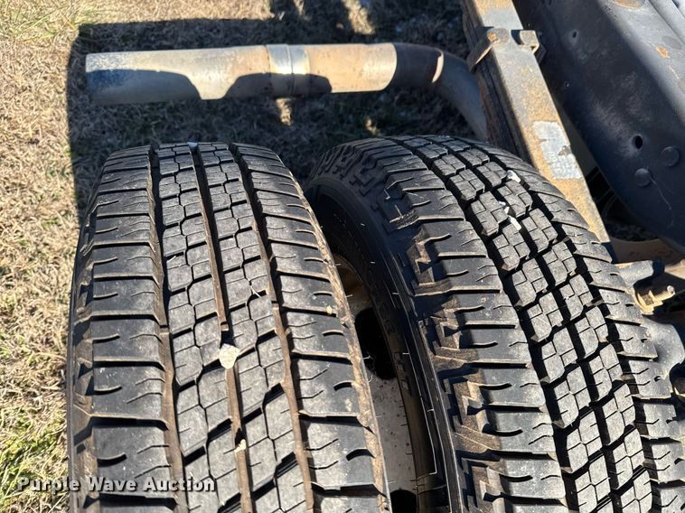 image for item DO0211 2009 Ford E450 van cab and chassis